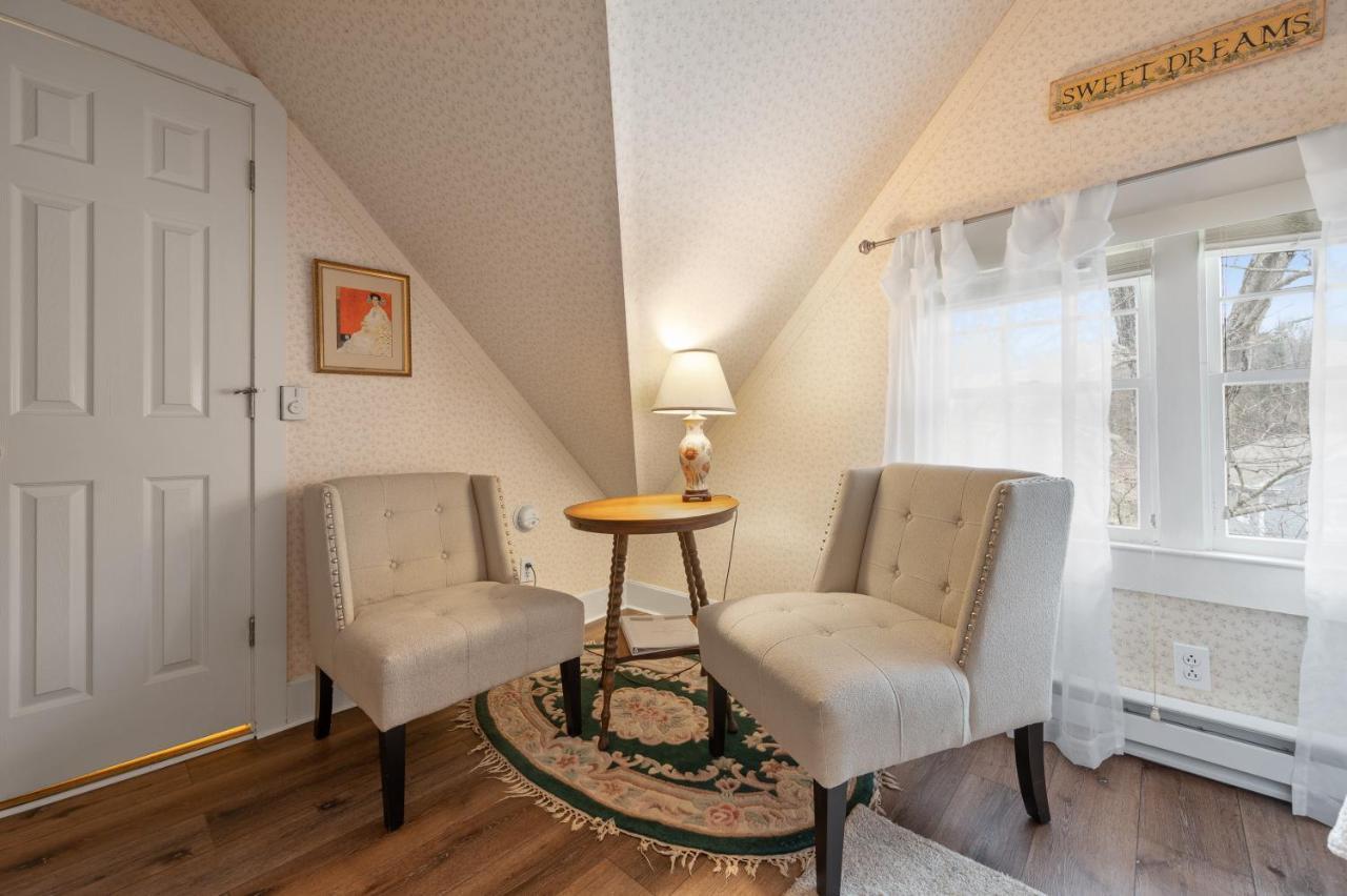 لينوكس Brook Farm Inn المظهر الخارجي الصورة